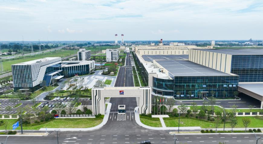 中国建材淮安零碳智能制造基地电子级玻纤项目开工